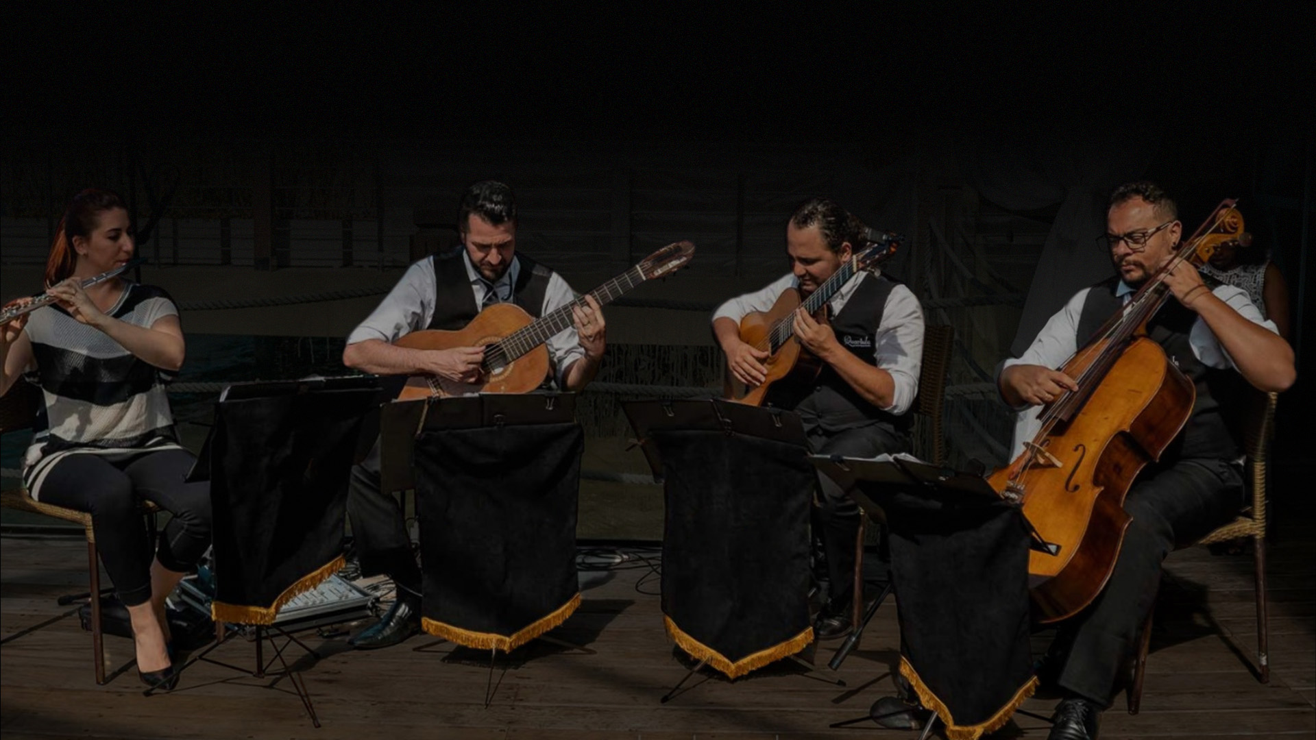 Quartula Site Novo Banner Escuro
